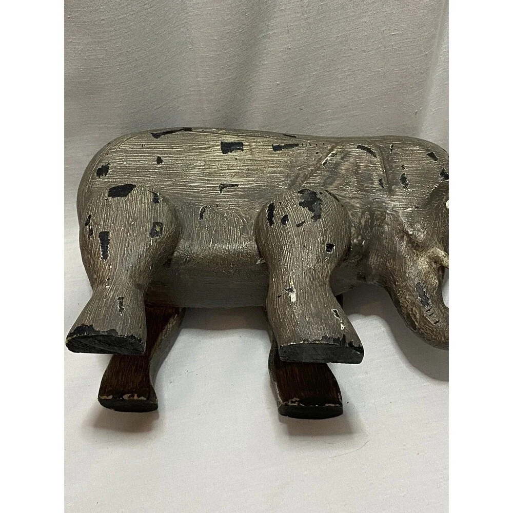 Unbranded this unique